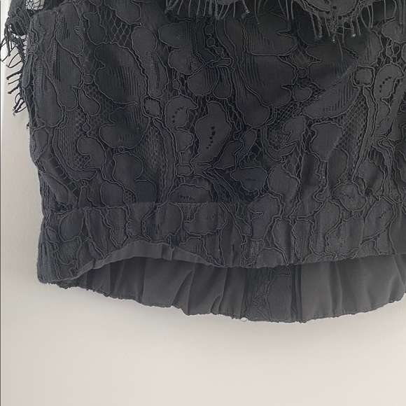 Wayf Lace Crop Top size M - Picture 4 of 9